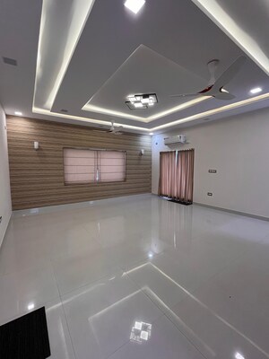 Kitchen in 4 BHK Villa at Attur Layout – for Rent