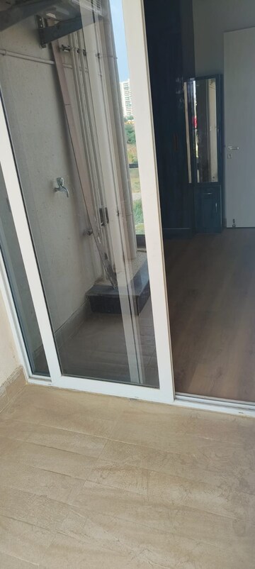 Building Lobby in 2.5 BHK Builder Floor at Signature Global City 92, Sector 92 – for Sale