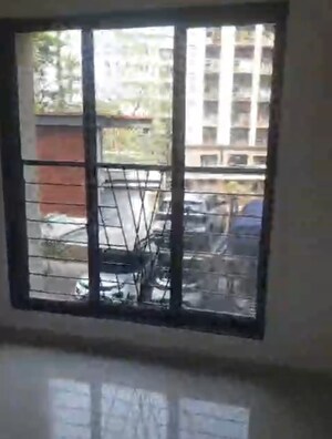 Room in 1 BHK Apartment at Velentine Tower, Goregaon East – for Rent