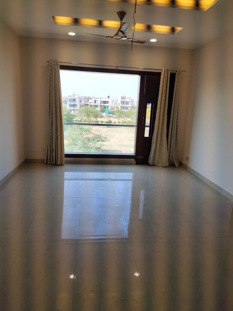 Room, aerocity 2 Bedroom 1350 Sq.Ft. Builder Floor In Aerocity Mohali 10105513