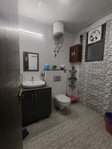 Bathroom in 3.5 BHK Apartment at Emaar Digi Homes, Sector 62 – for Sale