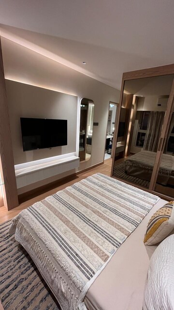 Bedroom in 2 BHK Apartment at Siddha Sky, Sion – for Sale