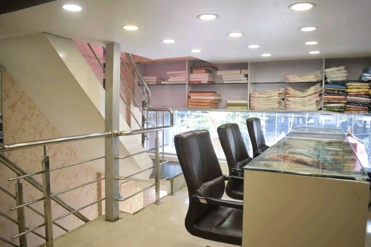 Team Area, gaikwad-avenue Commercial Shop 600 Sq.Ft. In Aundh Pune 10106140