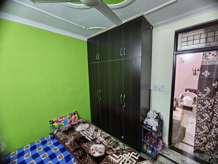 Bedroom, vipin garden 2 Bedroom 65 Acre Builder Floor In Vipin Garden Delhi 10106326