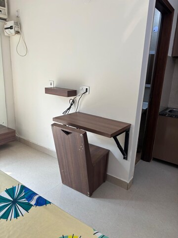 Master Bedroom in 2 BHK Builder Floor at Ardee City, Sector 52 – for Rent