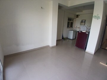 Room in 2 BHK Apartment at Megapolis Serenity, Hinjewadi – for Rent