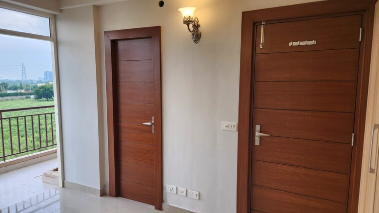 Room, signature-global-the-millennia 2 Bedroom 1050 Sq.Ft. Apartment In Sector 37d Gurgaon 10106437