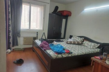 Bedroom in 3 BHK Apartment at Jaypee Greens Pavilion Court, Sector 128 – for Sale