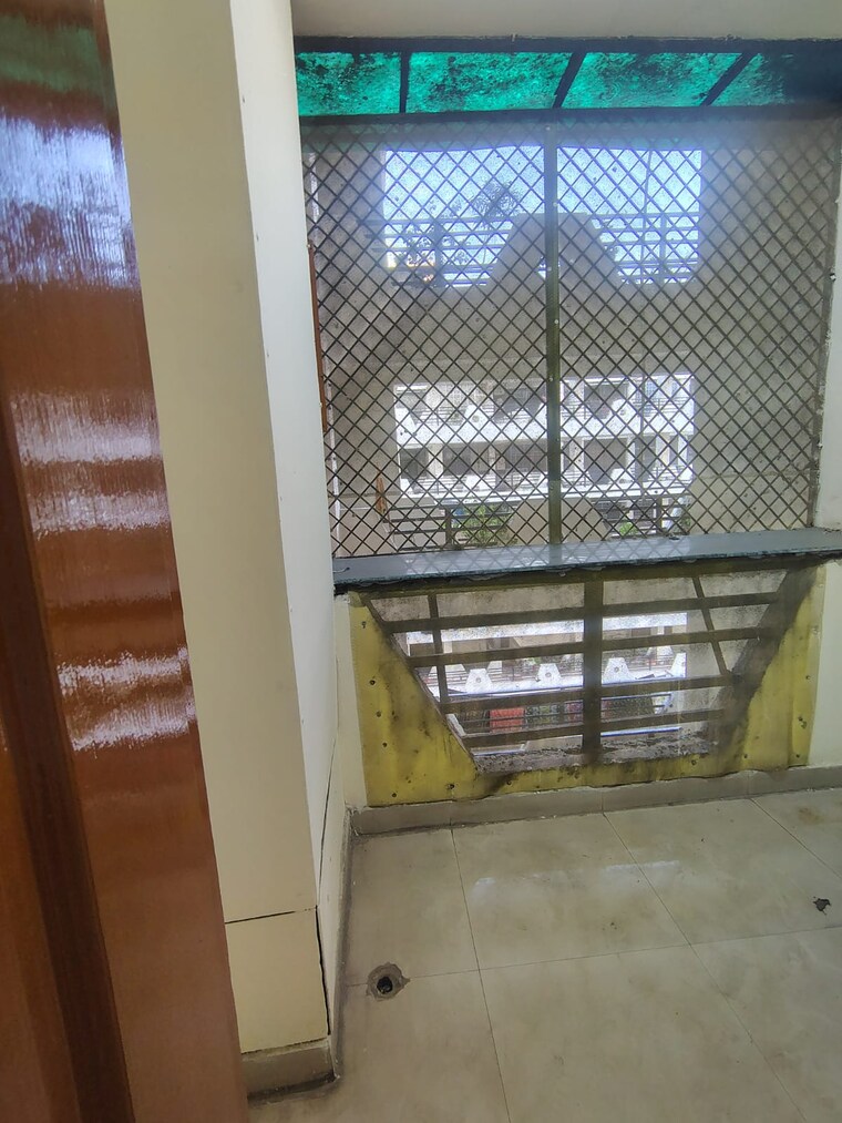 Bathroom, rajhans-apartments 2.5 Bedroom 1110 Sq.Ft. Apartment In Indrapuram Ghaziabad 10106969