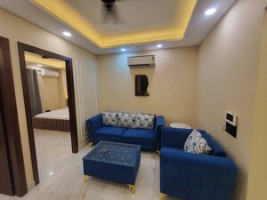 Bedroom in 2 BHK Builder Floor at Sector 43 – for Rent