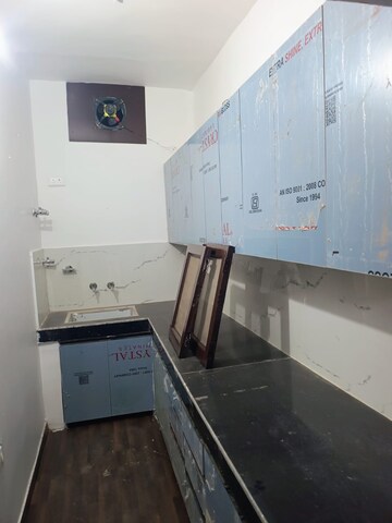 Kitchen in 1 BHK Builder Floor at Ardee City, Sector 52 – for Rent