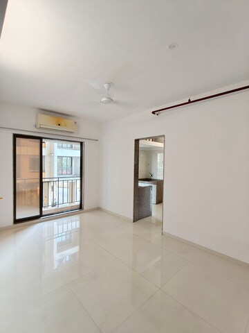 2 BHK Apartment For Rent in Tiara Hills, Mira Road