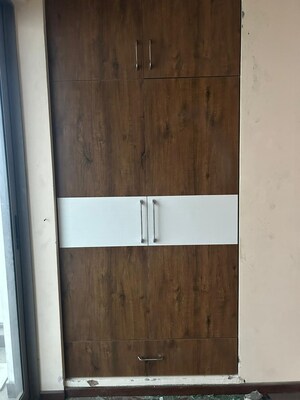 Furnished Amenities in 2.5 BHK Apartment at M3M Woodshire, Sector 107 – for Rent