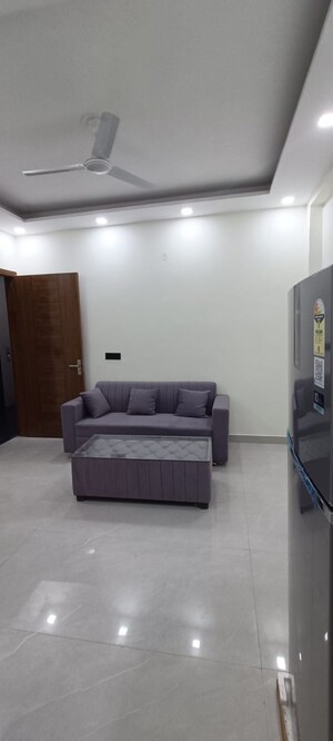 Bedroom in 1 BHK Builder Floor at Sector 46 – for Rent