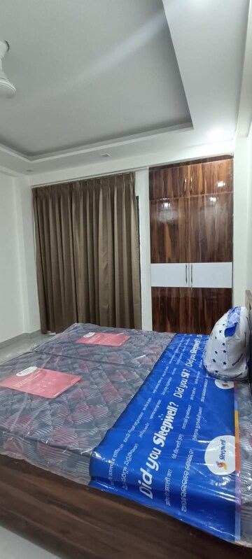 Bedroom in 1 BHK Builder Floor at Sector 46 – for Rent