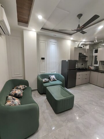 Living Room in 2 BHK Builder Floor at Global Foyer, Sector 43 – for Rent