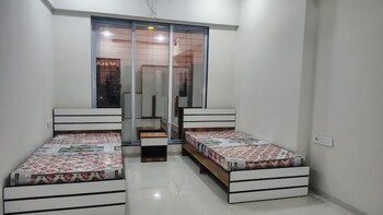 Pg for Rent in Laxmi Nagar, Mumbai