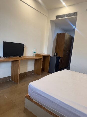 Pg for Rent in Dlf Phase I, Gurgaon