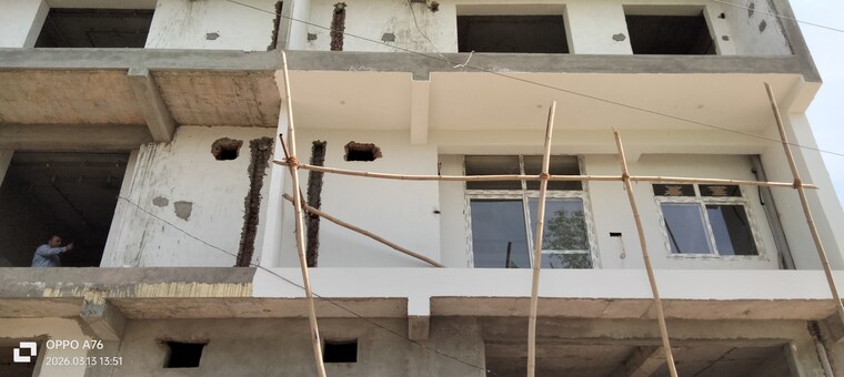 Master Bedroom, raj nagar extension 3 Bedroom 120 Sq.Yd. Builder Floor In Raj Nagar Extension Ghaziabad 10117616