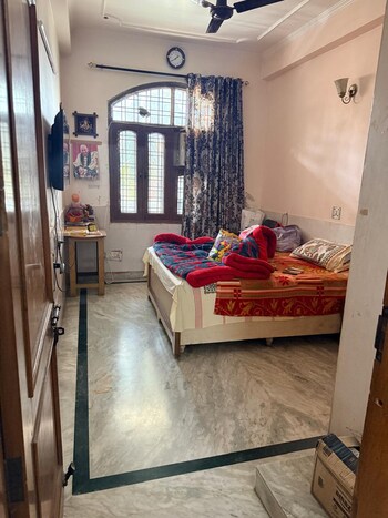 3 BHK Builder Floor for Rent in Sector 23a, Gurgaon