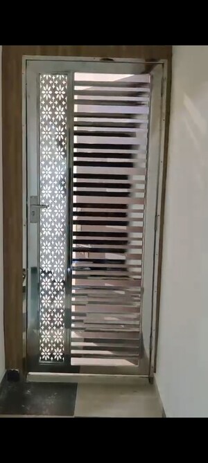 Staircase in 3 BHK Apartment at Gaur City 7th Avenue, Sector 4 Greater Noida – for Rent