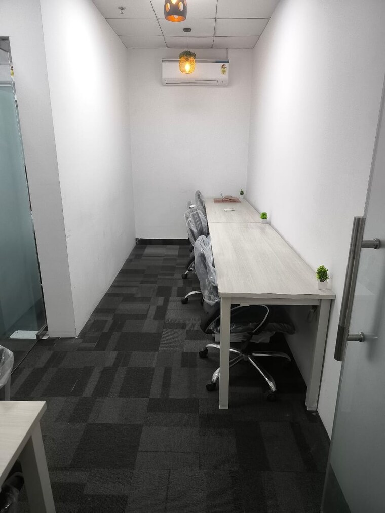 Team Area, sector 2 Commercial Office Space 500 Sq.Ft. In Sector 2 Noida 10125912