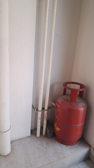 Furnished Amenities in 2 BHK Apartment at Godrej Prime, Chembur – for Rent