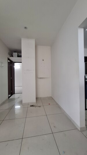 Furnished Amenities in 2 BHK Apartment at VJ YashOne Infinitee, Tathawade – for Rent