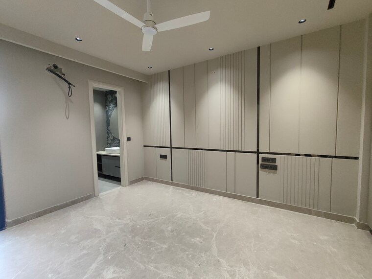 Room, sector 45 3.5 Bedroom 2400 Sq.Ft. Builder Floor In Sector 45 Gurgaon 10126889