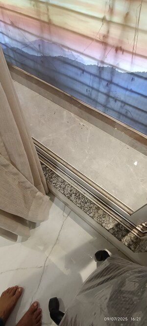 Furnished Amenities in 5 BHK Villa at Nerul – for Sale