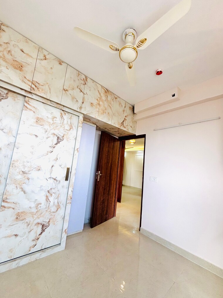 Room, signature-global-prime 2 Bedroom 573 Sq.Ft. Apartment In Sector 63a Gurgaon 10126979
