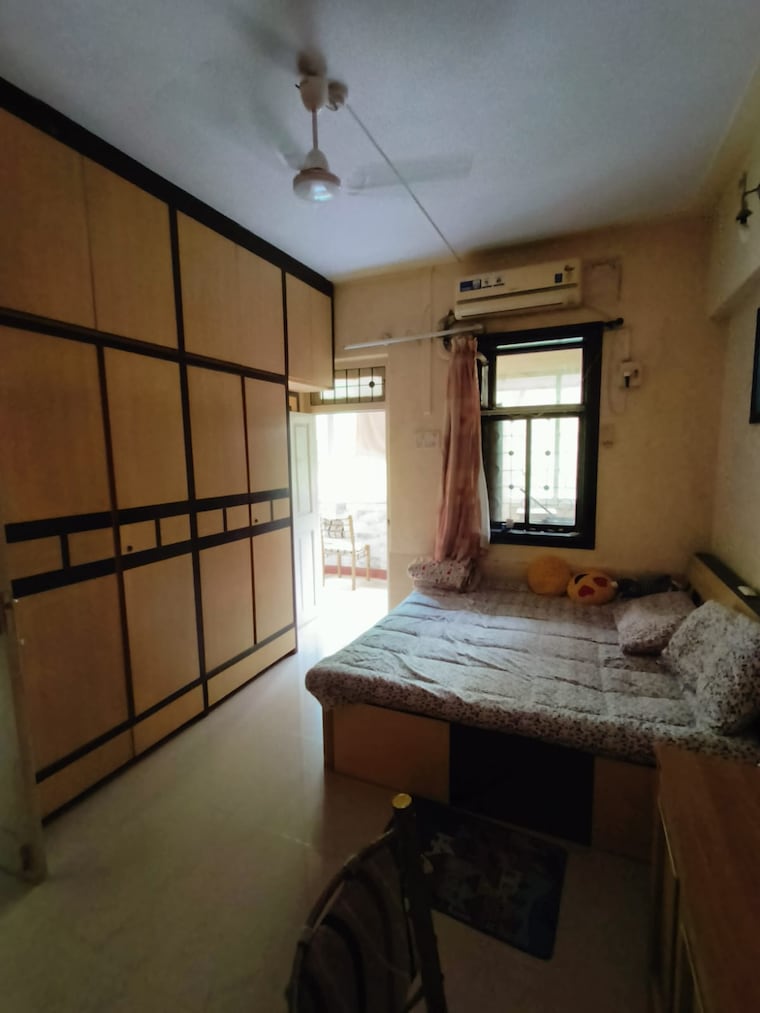 Living Room, vinod-villa-worli 1 Bedroom 550 Sq.Ft. Apartment In Worli Mumbai 10127010