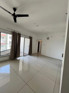 2 BHK + Servant Room Apartment For Rent in Kiran Shubharambh