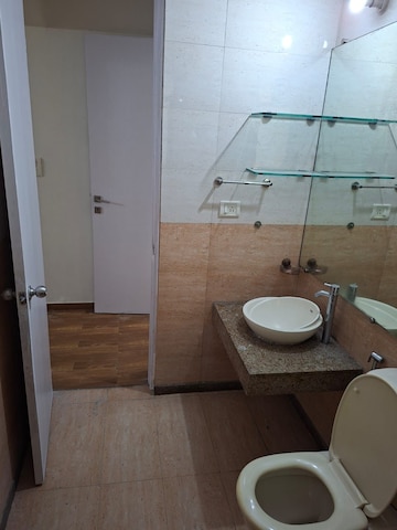 Bathroom in 2.5 BHK Apartment at Mahindra Lifespaces Splendour, Bhandup West – for Rent