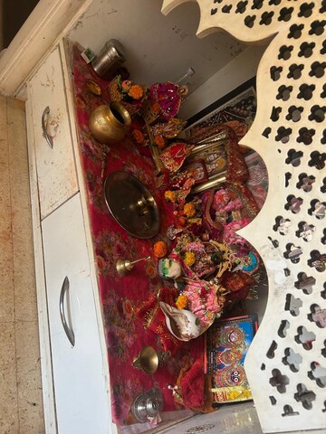 Furnished Amenities in 3 BHK Apartment at DLF New Town Heights I, Sector 90 – for Rent