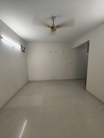 Room in 2 BHK Apartment at Adani Aangan Arcade, Sector 88a – for Rent