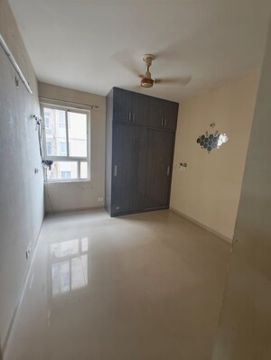 Room in 2 BHK Apartment at Adani Aangan Arcade, Sector 88a – for Rent