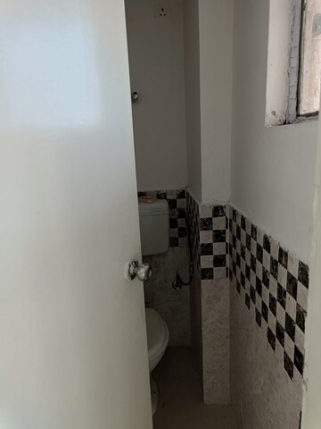 Bathroom in 3 BHK Apartment at Signature Global Synera, Sector 81 – for Rent