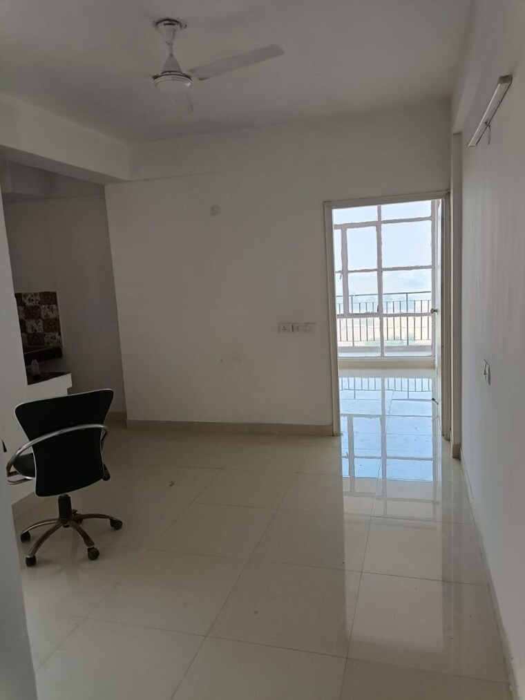 Bathroom, signature-global-synera 3 Bedroom 800 Sq.Ft. Apartment In Sector 81 Gurgaon 10127200