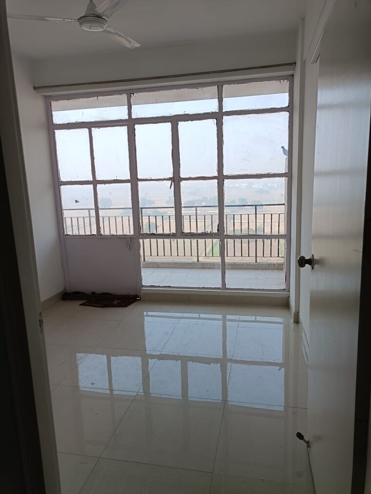 Room, signature-global-synera 3 Bedroom 800 Sq.Ft. Apartment In Sector 81 Gurgaon 10127200