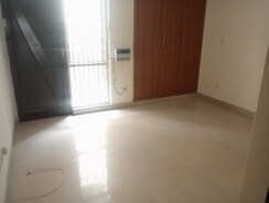 2 BHK Apartment For Rent in Unitech The Residences Gurgaon