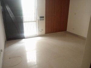 2 BHK Apartment For Rent in Unitech The Residences Gurgaon, Sector 33