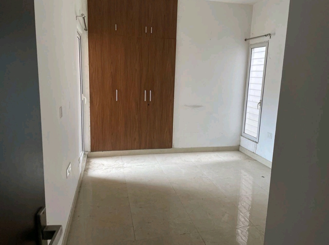 3 BHK + Pooja Room Apartment For Sale in Amrapali Eden Park
