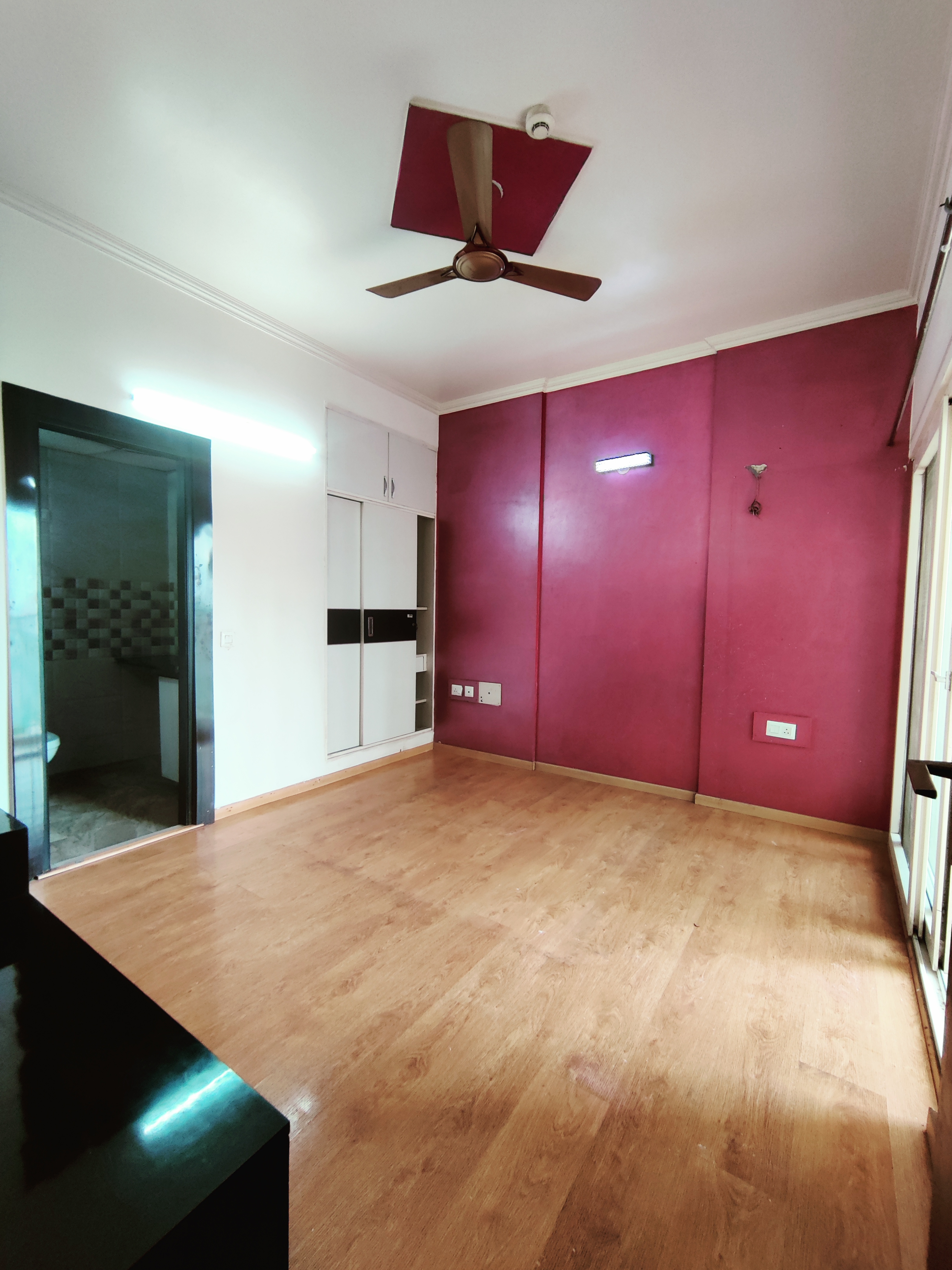 2 BHK + Pooja Room 1000 Sq.Ft. Apartment in Gaurs Galaxy