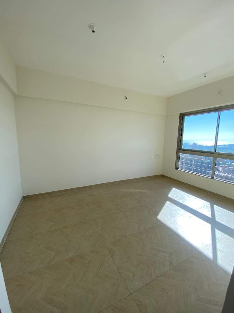 2 BHK 677 Sq.Ft. Apartment in Sheth Auris Bliss