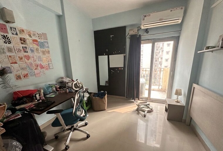 Bedroom, mahagun-moderne 3 Bedroom 1435 Sq.Ft. Apartment In Sector 78 Noida 10127279