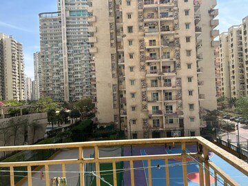 3 BHK Apartment – Exterior View View at Mahagun Moderne, Sector 78 - for Sale