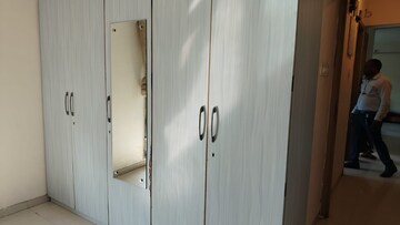 Furnished Amenities in 3 BHK Apartment at Rajesh Raj Splendour, Vikhroli West – for Rent