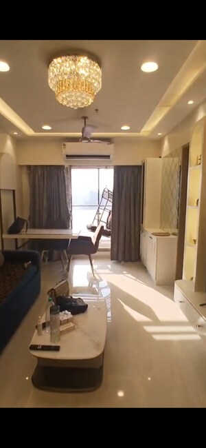 Master Bedroom in 2 BHK Apartment at Platinum Life, Andheri West – for Rent