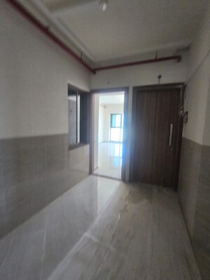 Room in 2 BHK Apartment at Sheth Auris Bliss, Malad West – for Sale